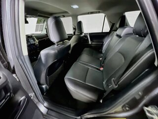 2022 Toyota 4Runner Limited — photo 26