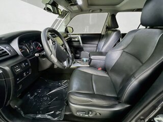 2023 Toyota 4Runner Limited — photo 12