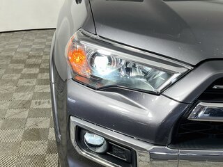 2023 Toyota 4Runner Limited — photo 9