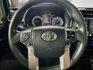 2022 Toyota 4Runner Limited — photo 15