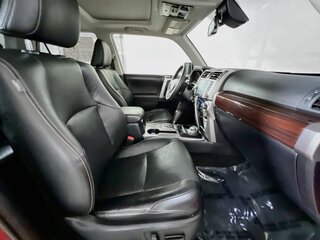 2022 Toyota 4Runner Limited — photo 28