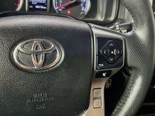 2022 Toyota 4Runner Limited — photo 17