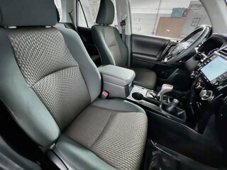 2023 Toyota 4Runner TRD Off-Road — photo 28