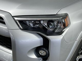 2023 Toyota 4Runner TRD Off-Road — photo 9