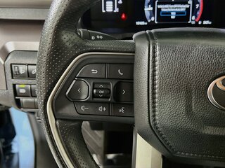2026 Toyota 4Runner SR5 — photo 16