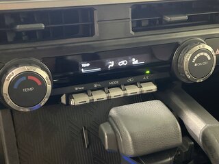 2026 Toyota 4Runner SR5 — photo 23