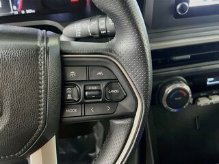 2026 Toyota 4Runner SR5 — photo 17