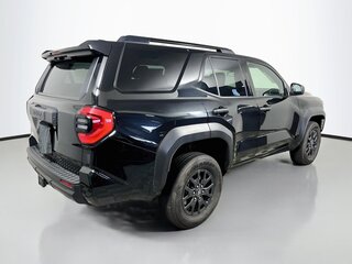 2026 Toyota 4Runner SR5 — photo 3