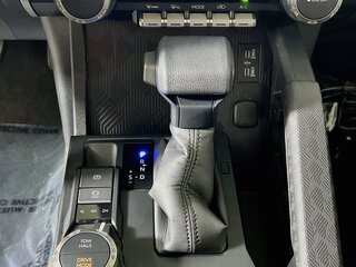 2026 Toyota 4Runner SR5 — photo 21