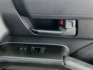 2026 Toyota 4Runner SR5 — photo 29