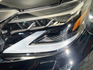 2021 Lexus GX Base — photo 9