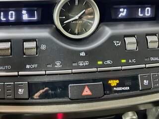 2020 Lexus NX Hybrid 300h — photo 23