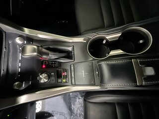 2021 Lexus NX 300 F SPORT — photo 22
