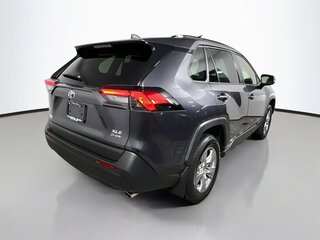 2025 Toyota Rav4 XLE — photo 3