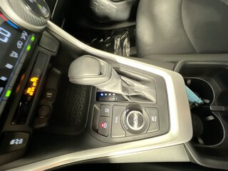 2025 Toyota Rav4 XLE — photo 22