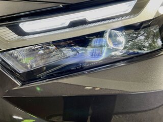 2025 Toyota Rav4 XLE — photo 9