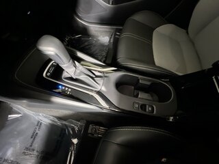 2025 Toyota Corolla Hatchback XSE — photo 22
