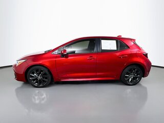 2025 Toyota Corolla Hatchback XSE — photo 6