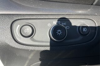 2018 Buick Encore Preferred II — photo 19