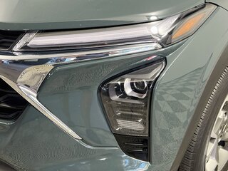 2025 Chevrolet Trax LT — photo 9
