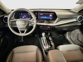 2025 Chevrolet Trax LT — photo 26