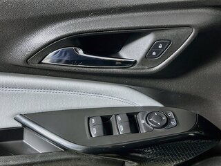 2025 Chevrolet Trax LT — photo 13