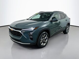 2025 Chevrolet Trax LT — photo 7