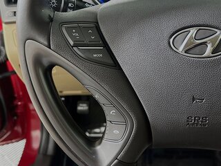 2015 Hyundai Sonata Hybrid Limited — photo 16