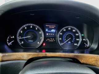2013 Hyundai Equus Signature — photo 18