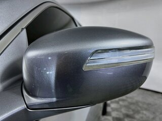 2013 Hyundai Equus Signature — photo 10