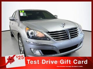 2013 Hyundai Equus Signature — photo 1