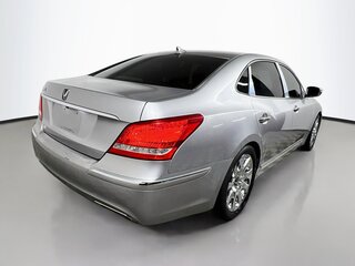 2013 Hyundai Equus Signature — photo 3