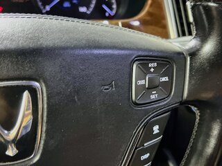 2013 Hyundai Equus Signature — photo 17