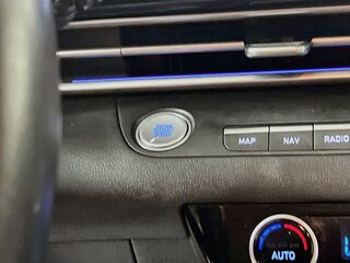 2025 Hyundai Elantra Limited — photo 20