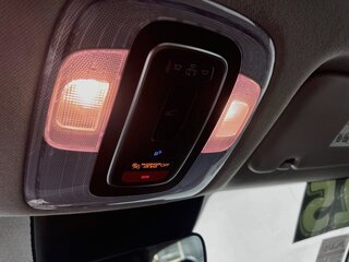 2025 Hyundai Elantra Limited — photo 18