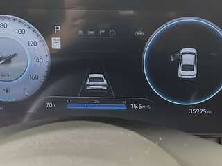 2025 Hyundai Elantra Limited — photo 19