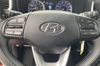 2020 Hyundai Venue SE — photo 18