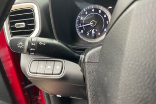 2020 Hyundai Venue SE — photo 19