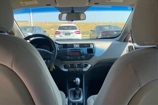 2015 Kia Rio LX — photo 22
