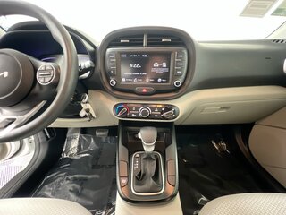 2025 Kia Soul LX — photo 22