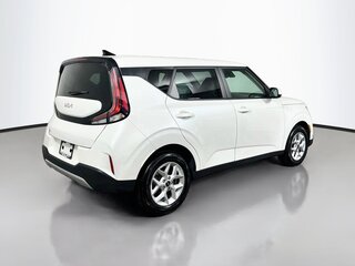 2025 Kia Soul LX — photo 3