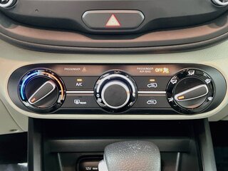 2025 Kia Soul LX — photo 23