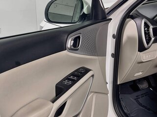 2025 Kia Soul LX — photo 14