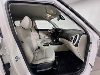 2025 Kia Soul LX — photo 28