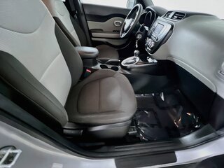 2019 Kia Soul Base — photo 27