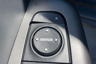 2020 Kia Sportage LX — photo 29