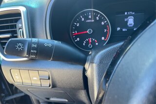 2020 Kia Sportage LX — photo 19