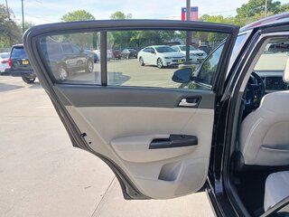 2017 Kia Sportage LX — photo 9