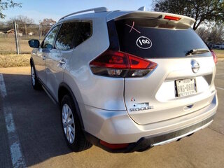2018 Nissan Rogue SV — photo 7