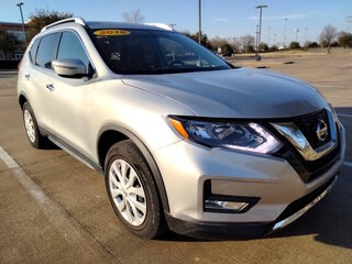 2018 Nissan Rogue SV — photo 3